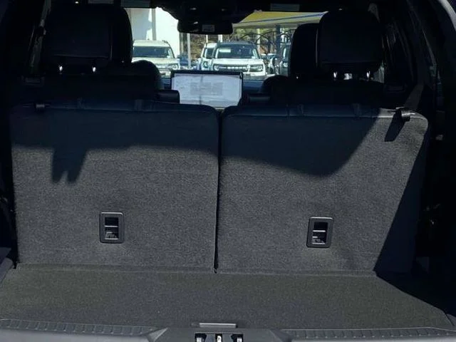 New 2026 Gray Ford Tremor image 5