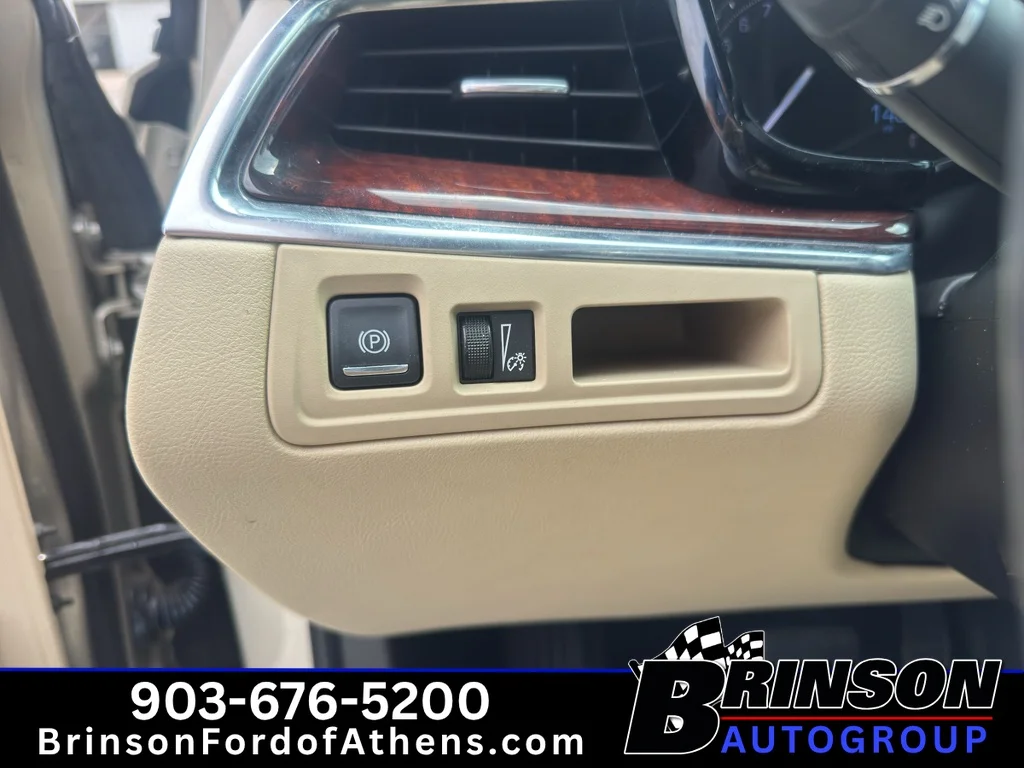 Used 2017 Silver Coast Metallic Cadillac Luxury FWD image 15