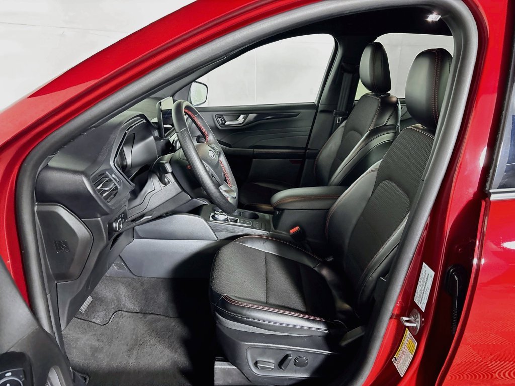 Used 2025 Red Metallic Ford ST-Line image 11