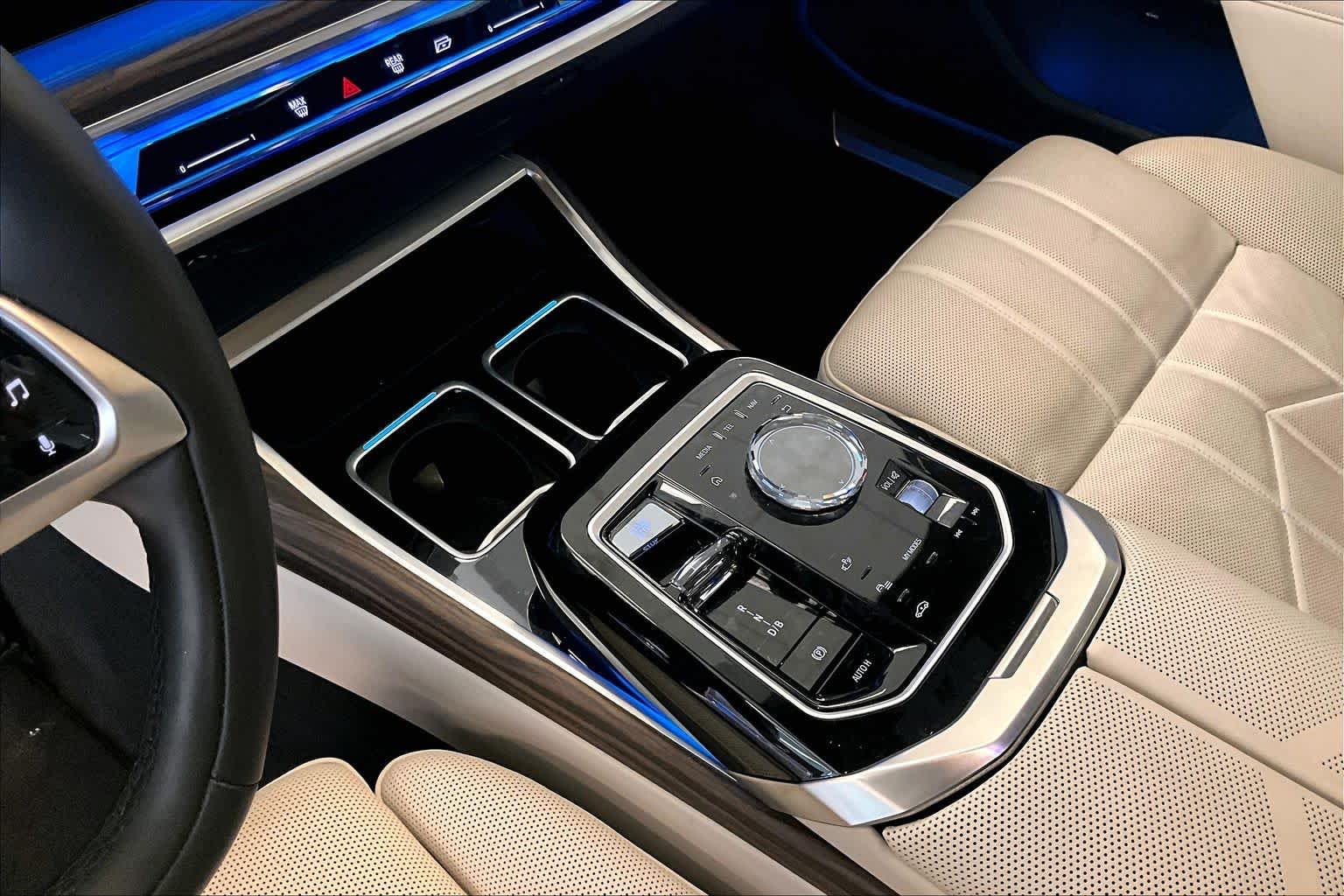 Used 2024 Sparkling Copper Metallic BMW xDrive60 image 15
