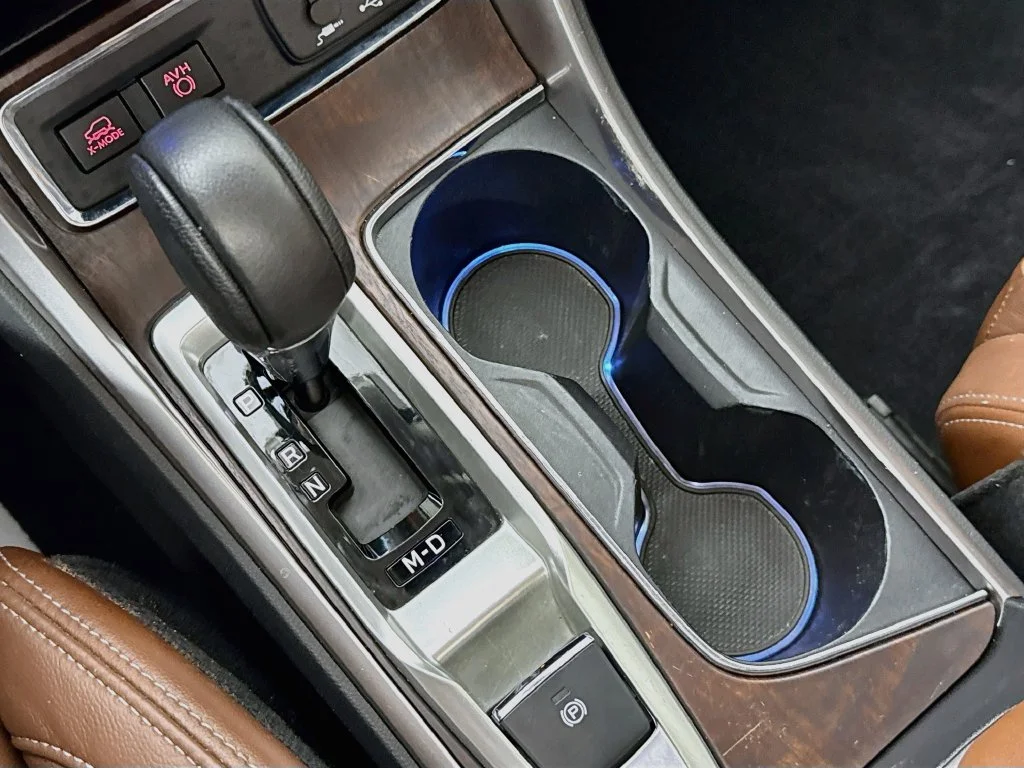 Used 2020 White Subaru Touring image 20