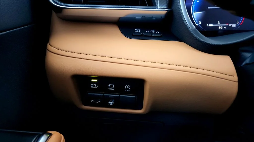 2026 Toyota Highlander Platinum - Photo 34
