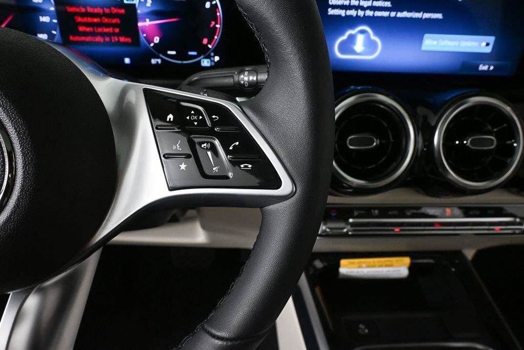 New 2026 Night Black Mercedes-Benz GLB 250 image 51