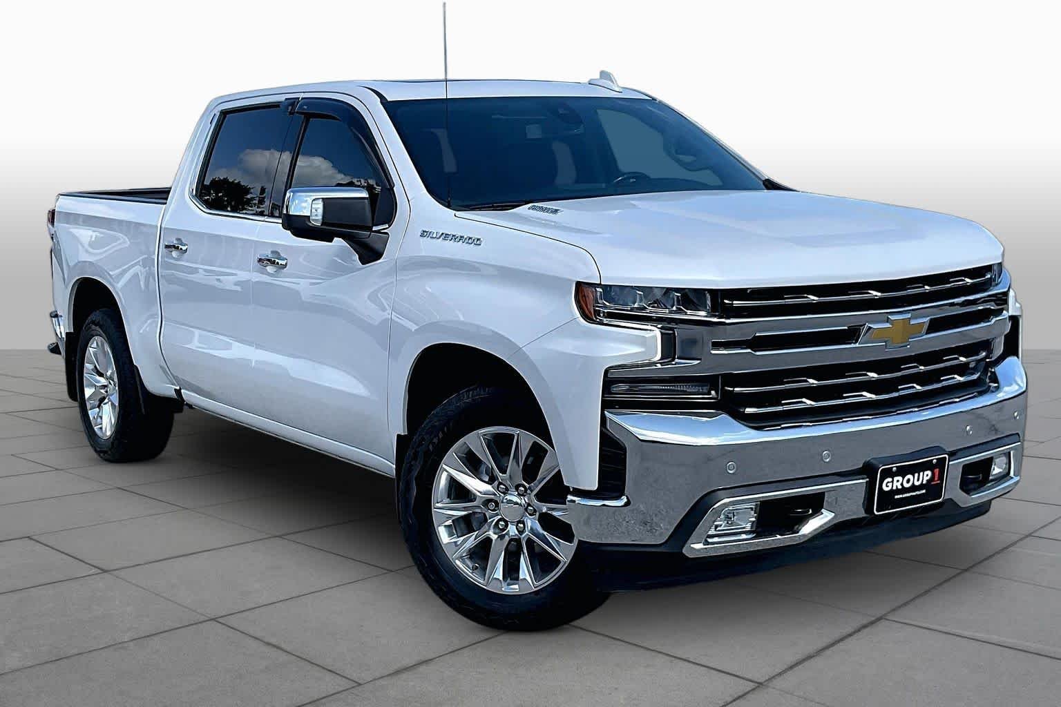 Used 2021 Iridescent Pearl Tricoat Chevrolet LTZ image 3