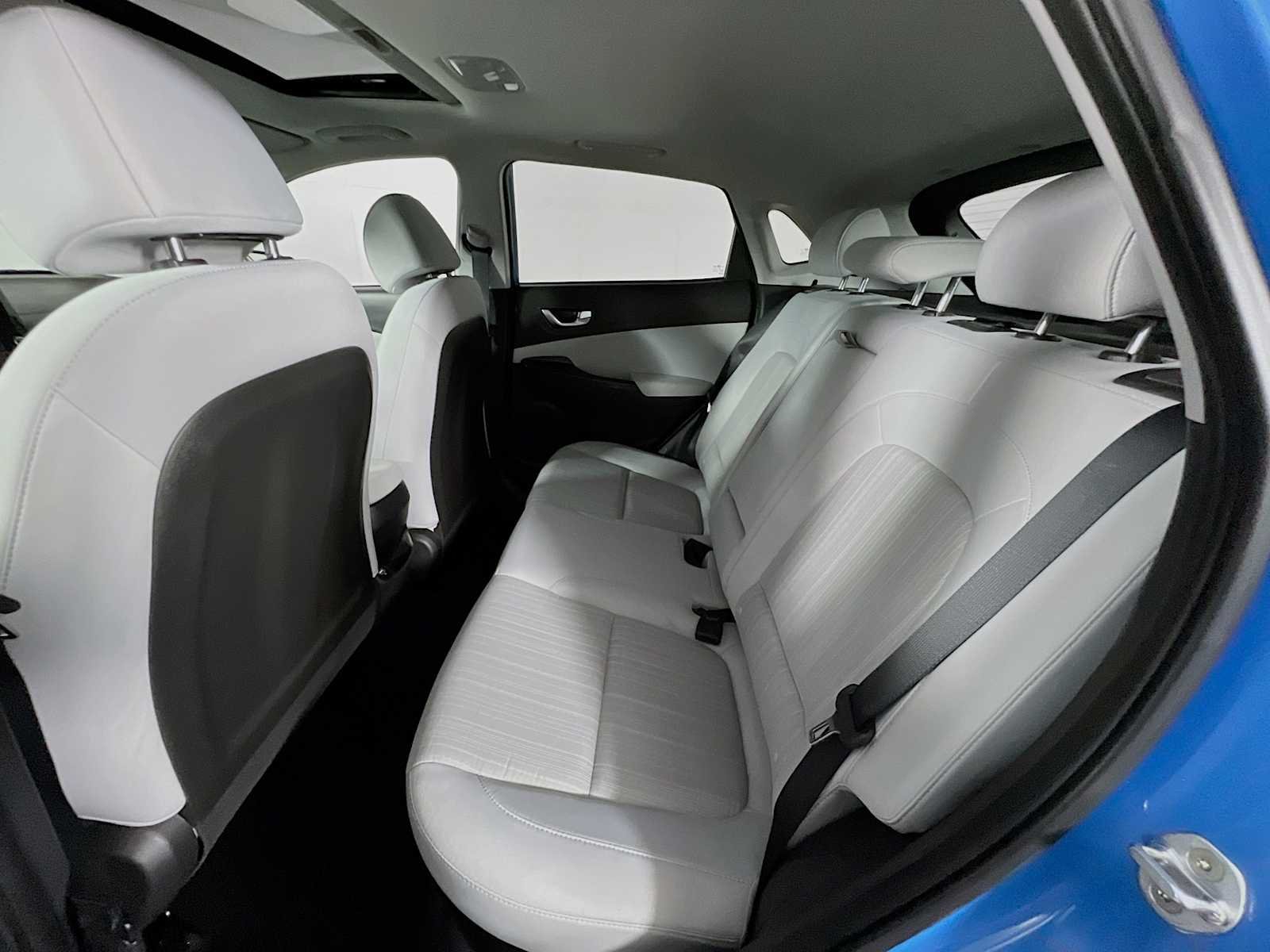 Certified Used 2023 Blue Wave Hyundai SEL image 26