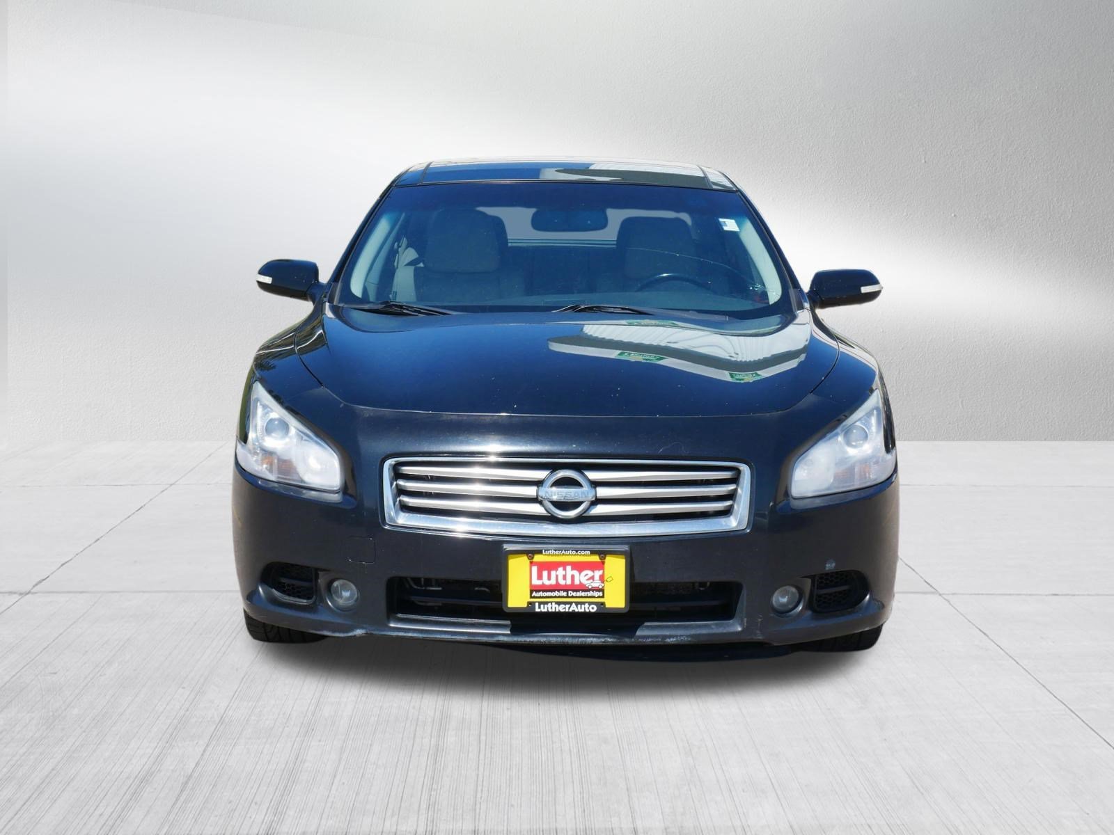 Used 2014 Nissan Maxima SV with VIN 1N4AA5AP6EC442450 for sale in Vadnais Heights, Minnesota