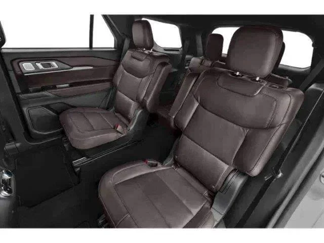 New 2026 Star White Ford Platinum image 10