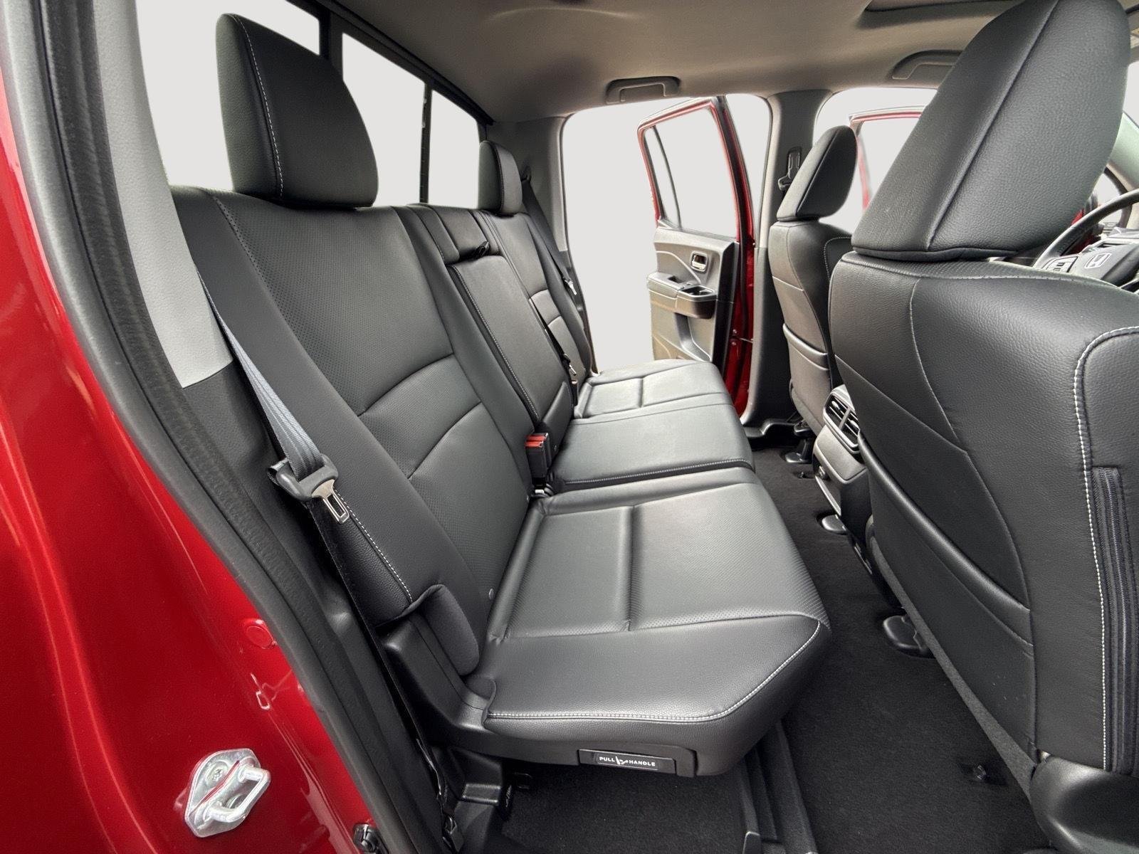 Used 2025 Radiant Red Metallic II Honda RTL image 5