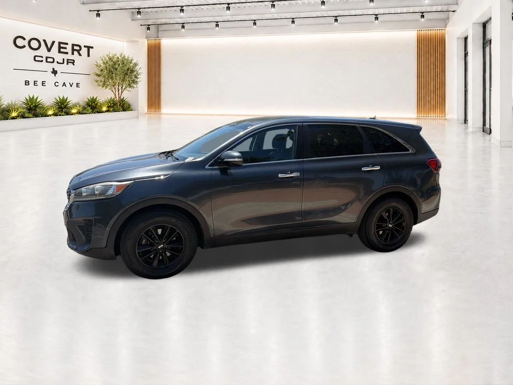 Used 2020 Gray Kia LX image 5