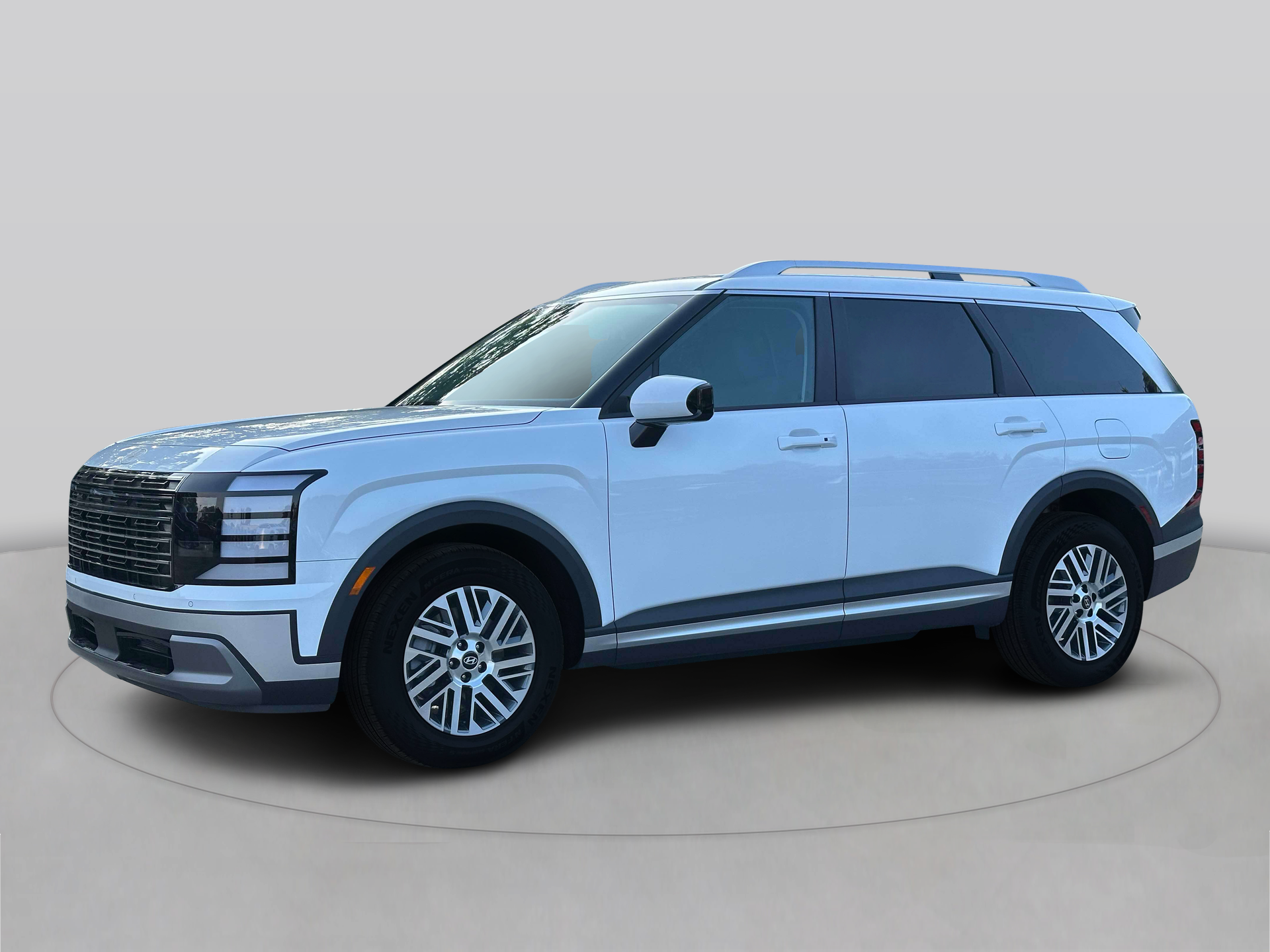 New 2027 White Hyundai SEL AWD image 2