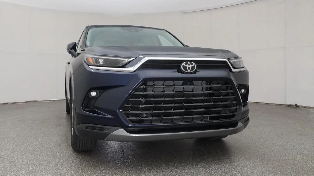 New 2026 Blueprint Toyota Limited image 7