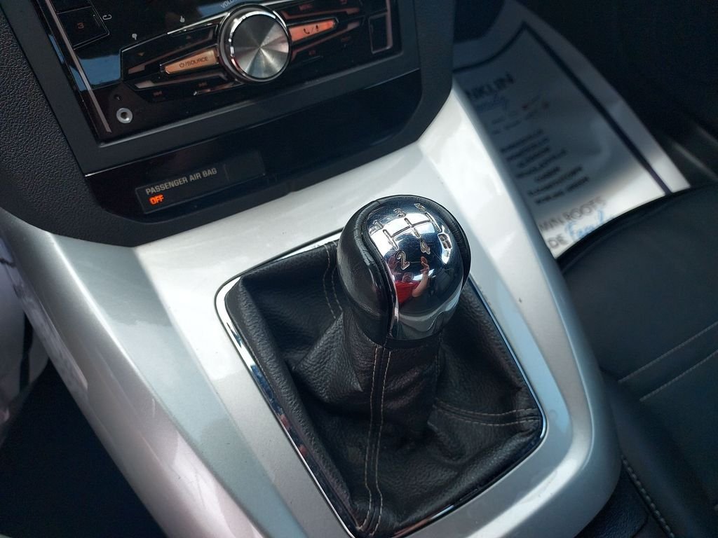 Used 2007 Blue Saturn Base image 23