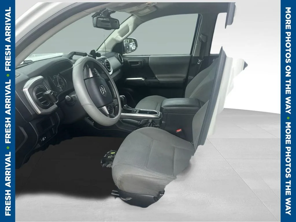 Used 2017 White Toyota SR5 image 1