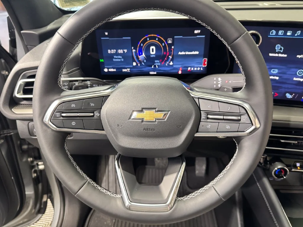 2027 Chevrolet Traverse LT - Photo 17