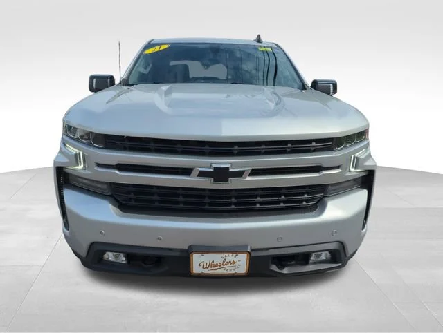 Used 2021 Silver Ice Metallic Chevrolet RST image 9