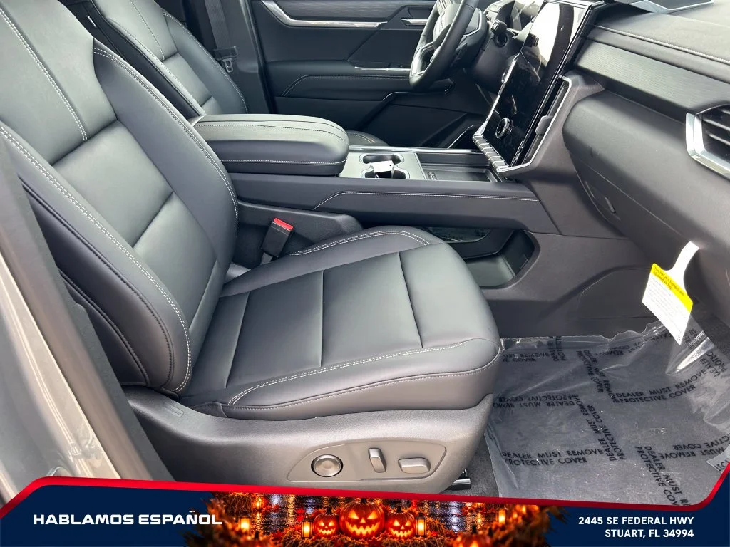 New 2026 Sterling Metallic GMC Elevation image 20