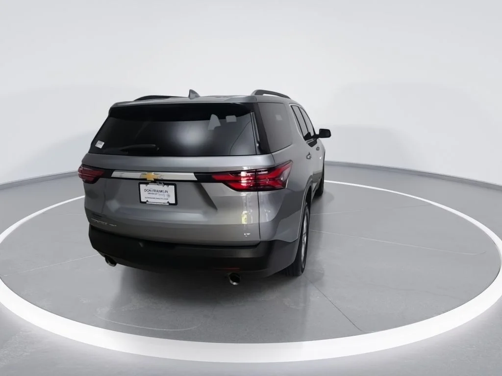 Used 2023 Gray Chevrolet LT image 9