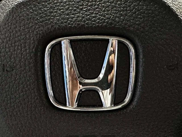 Certified Used 2024 Meteorite Gray Metallic Honda 1.5T 4D TOURING image 25