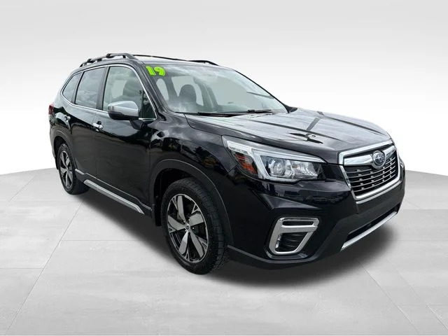 2019 Subaru Forester Touring's photo