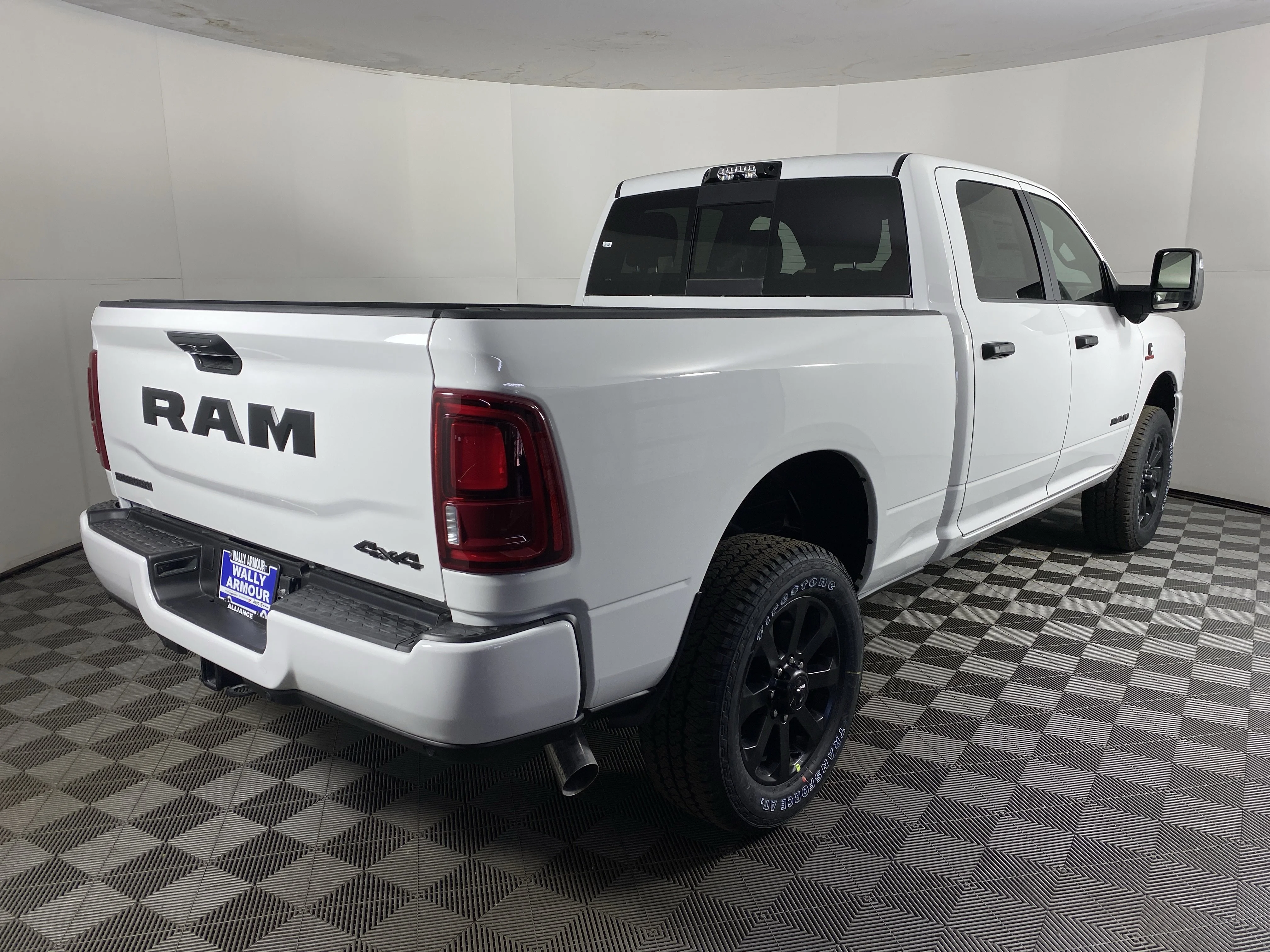 New 2026 Bright White Clear-Coat Exterior Paint RAM Big Horn image 7