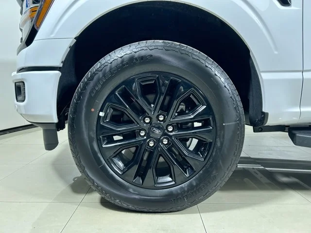 New 2025 OXFORD WHITE Ford XLT w/XLT Black Appearance Package Plus Super Crew Cab image 10