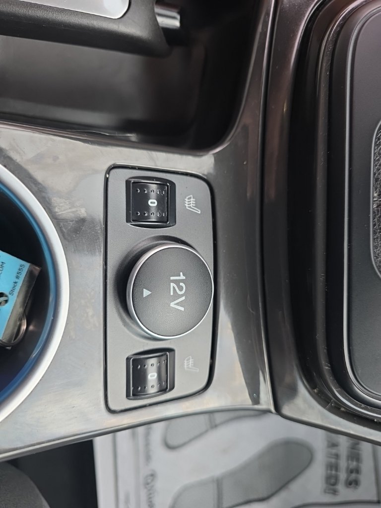 Used 2014 Black Ford Titanium image 22