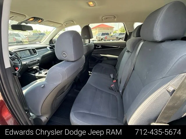 Used 2019 Purple Kia LX image 26