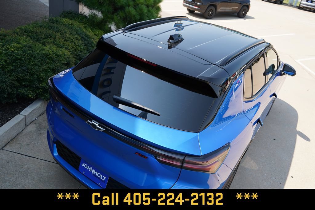 2025 Chevrolet Equinox EV RS - Photo 13