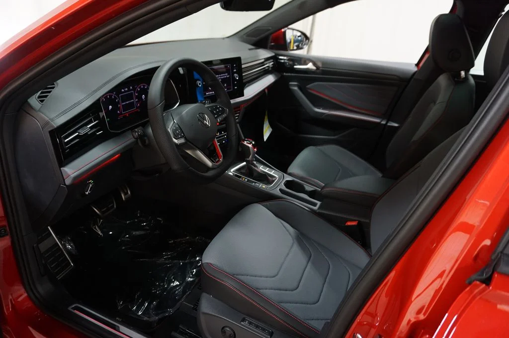 New 2026 Kings Red Metallic Volkswagen 2.0T Autobahn image 9