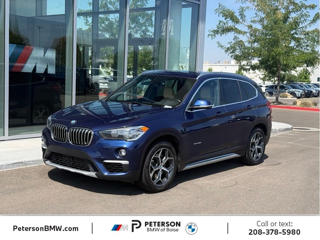 Used 2018 Blue BMW xDrive28i image 1