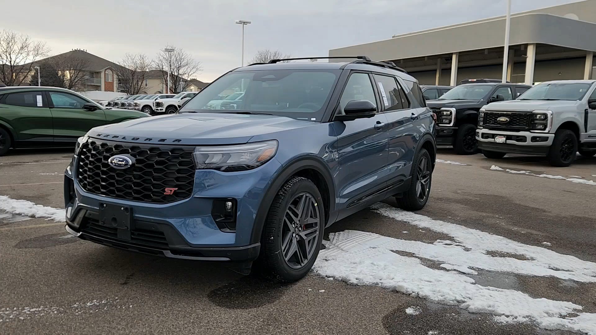 2026 Ford Explorer ST - Photo 7