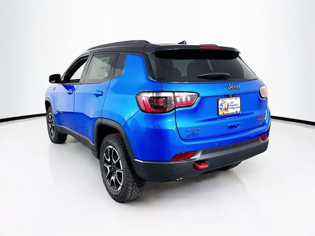 New 2026 Hydro Blue Pearl-Coat Exterior Paint Jeep Trailhawk image 5