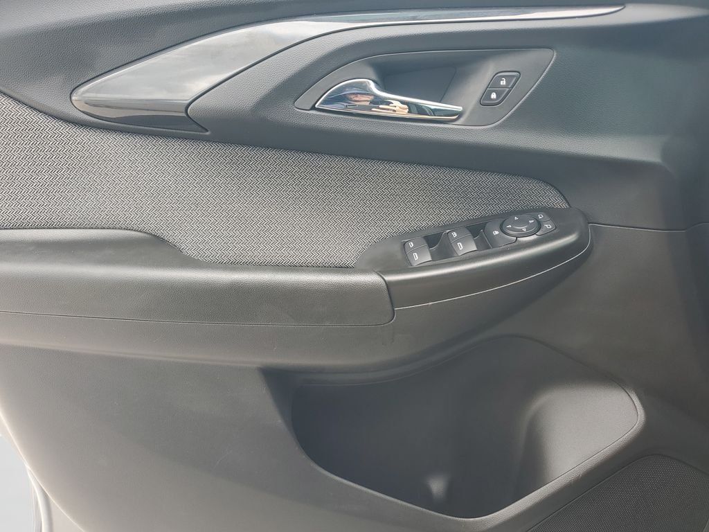 Used 2023 Gray Chevrolet LT image 21