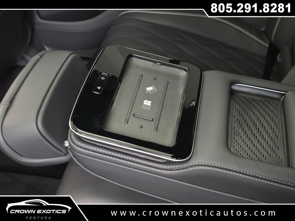 Used 2026  Mercedes-Benz Maybach GLS 600 image 28