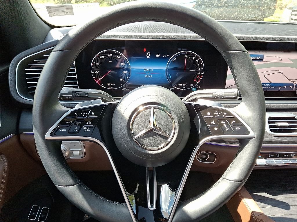 Certified Used 2025 Black Mercedes-Benz GLE 450e image 20