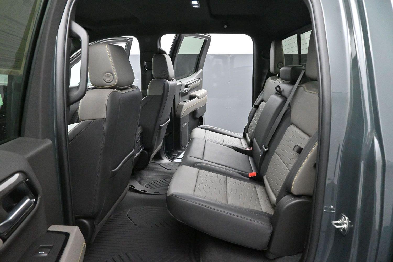 Used 2026 Cypress Gray Chevrolet ZR2 image 31