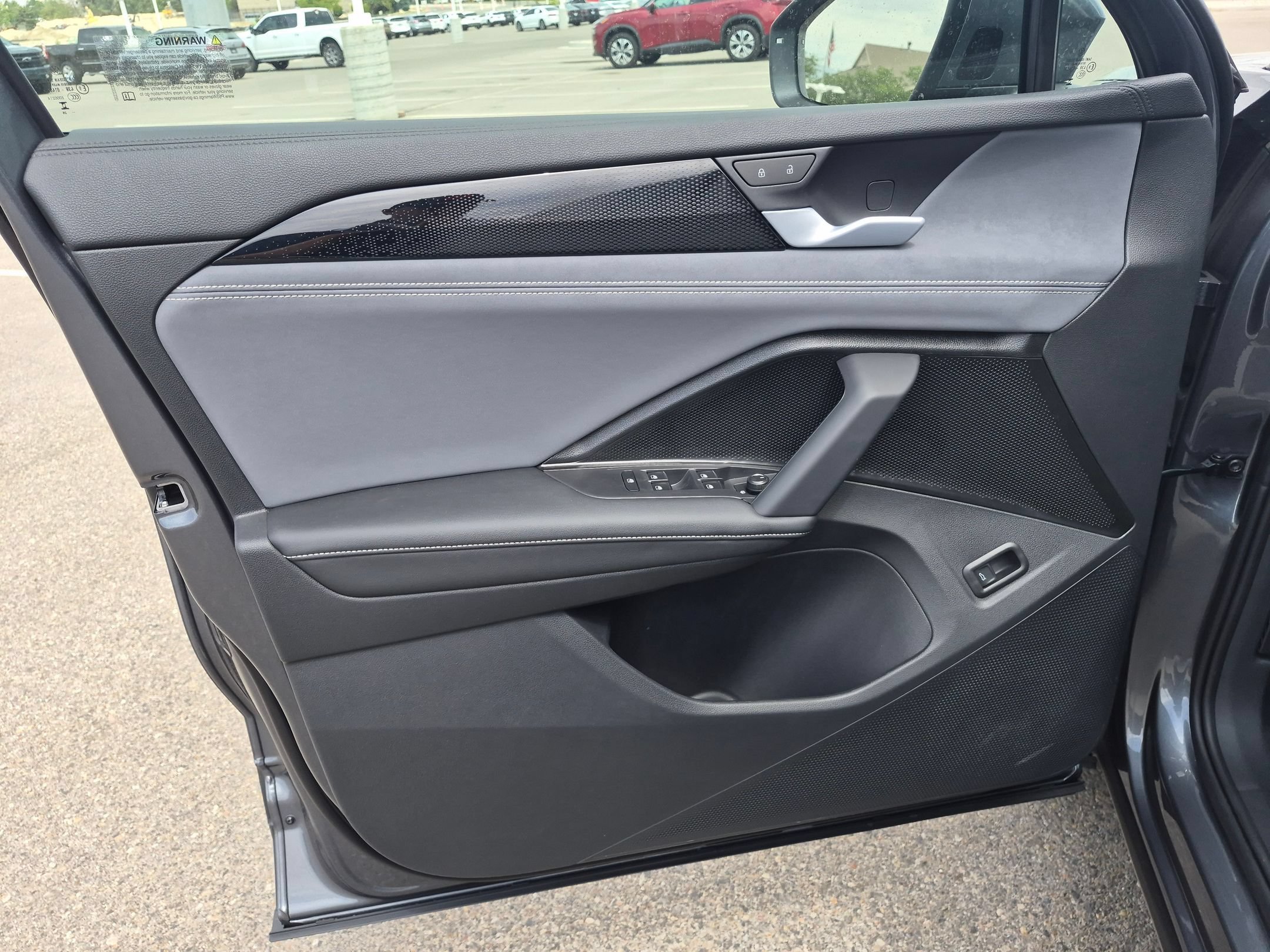 New 2026 Platinum Gray Metallic Volkswagen SE image 12