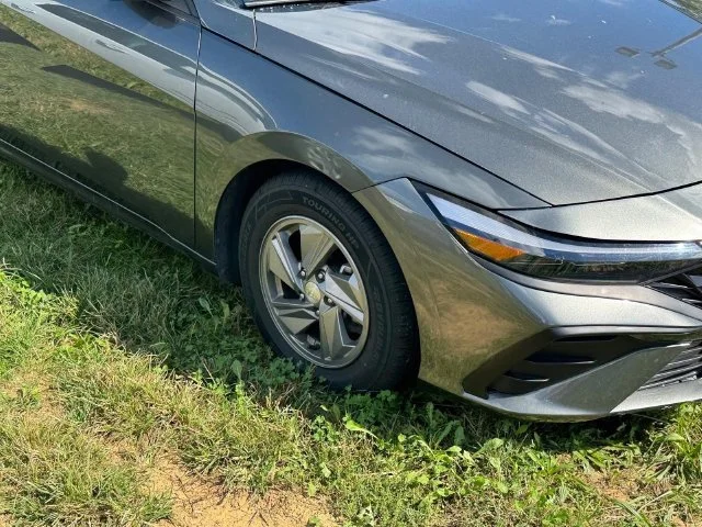 Used 2024 Gray Hyundai SE image 11