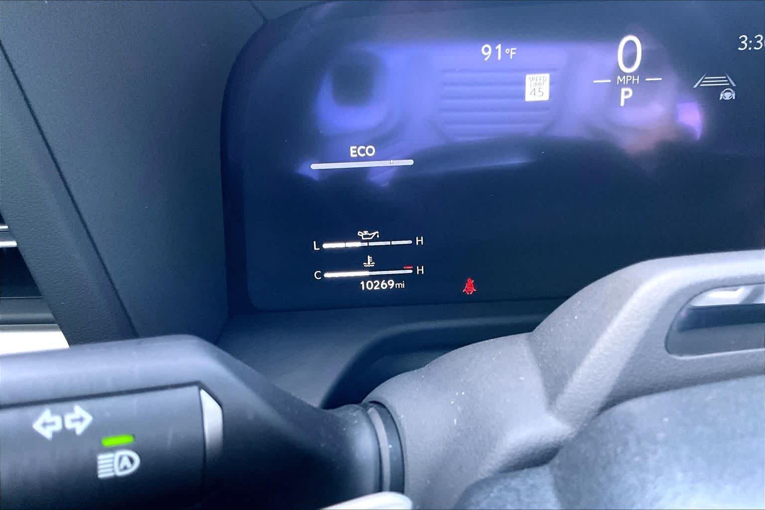 Used 2025 Eminent White Pearl Lexus Premium image 26