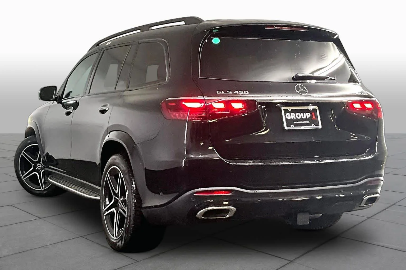 New 2026 Obsidian Black Metallic Mercedes-Benz GLS 450 image 4