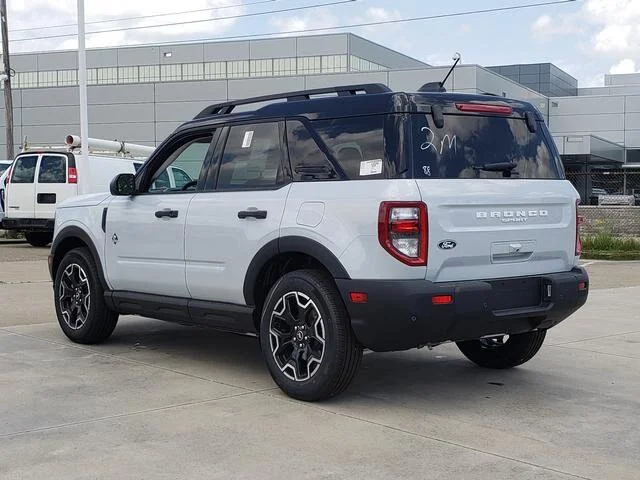 New 2026 Space White Metallic Ford Outer Banks® image 8