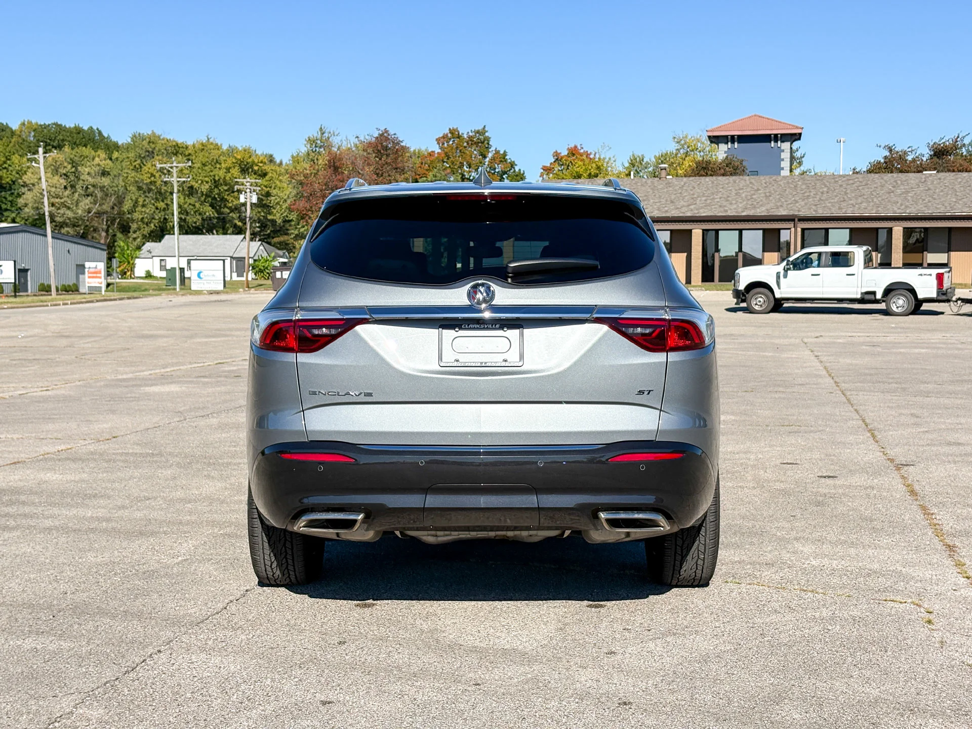 Used 2024 Gray Buick Essence image 7