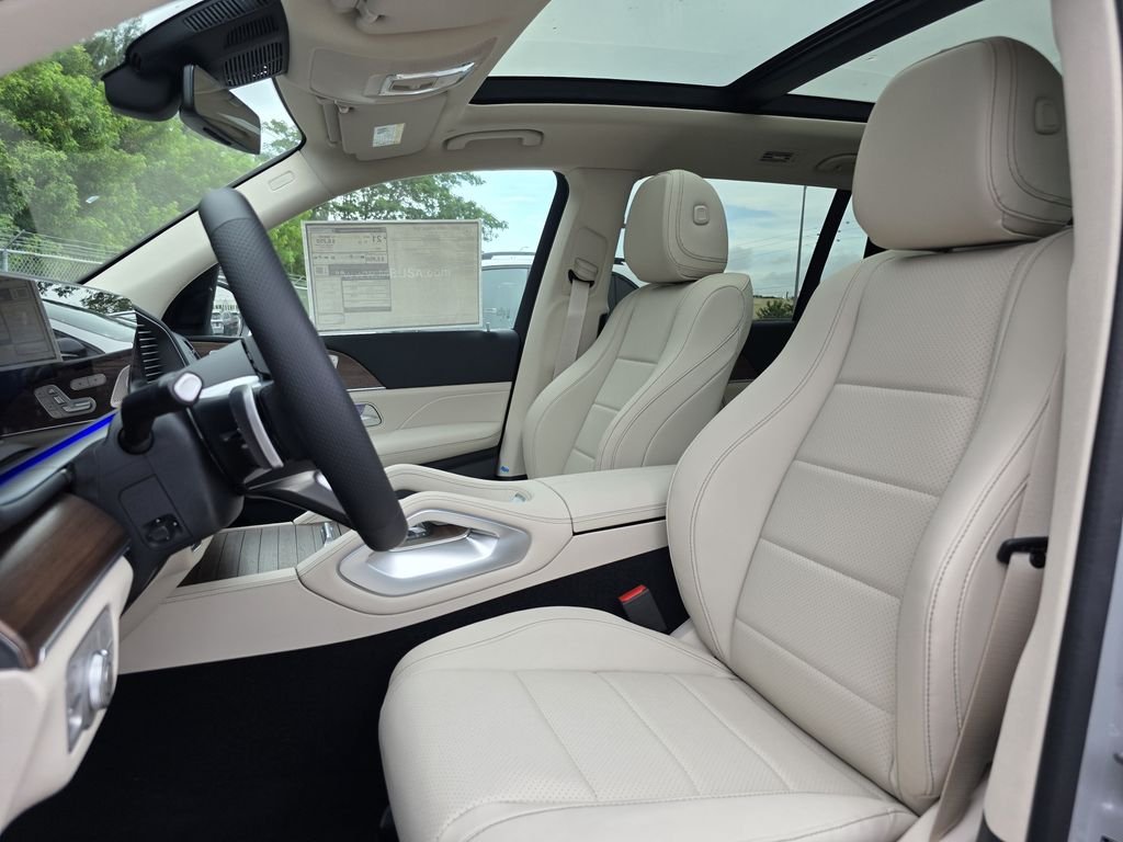 New 2026 MANUFAKTUR Alpine Grey Mercedes-Benz GLS 450 image 16