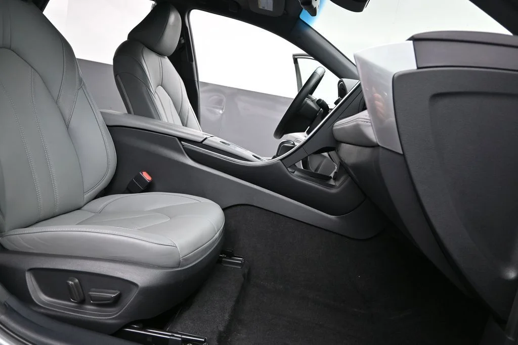 2022 Toyota Avalon XLE - Photo 19