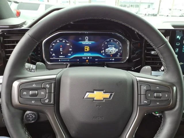 Used 2025 Black Chevrolet High Country image 22