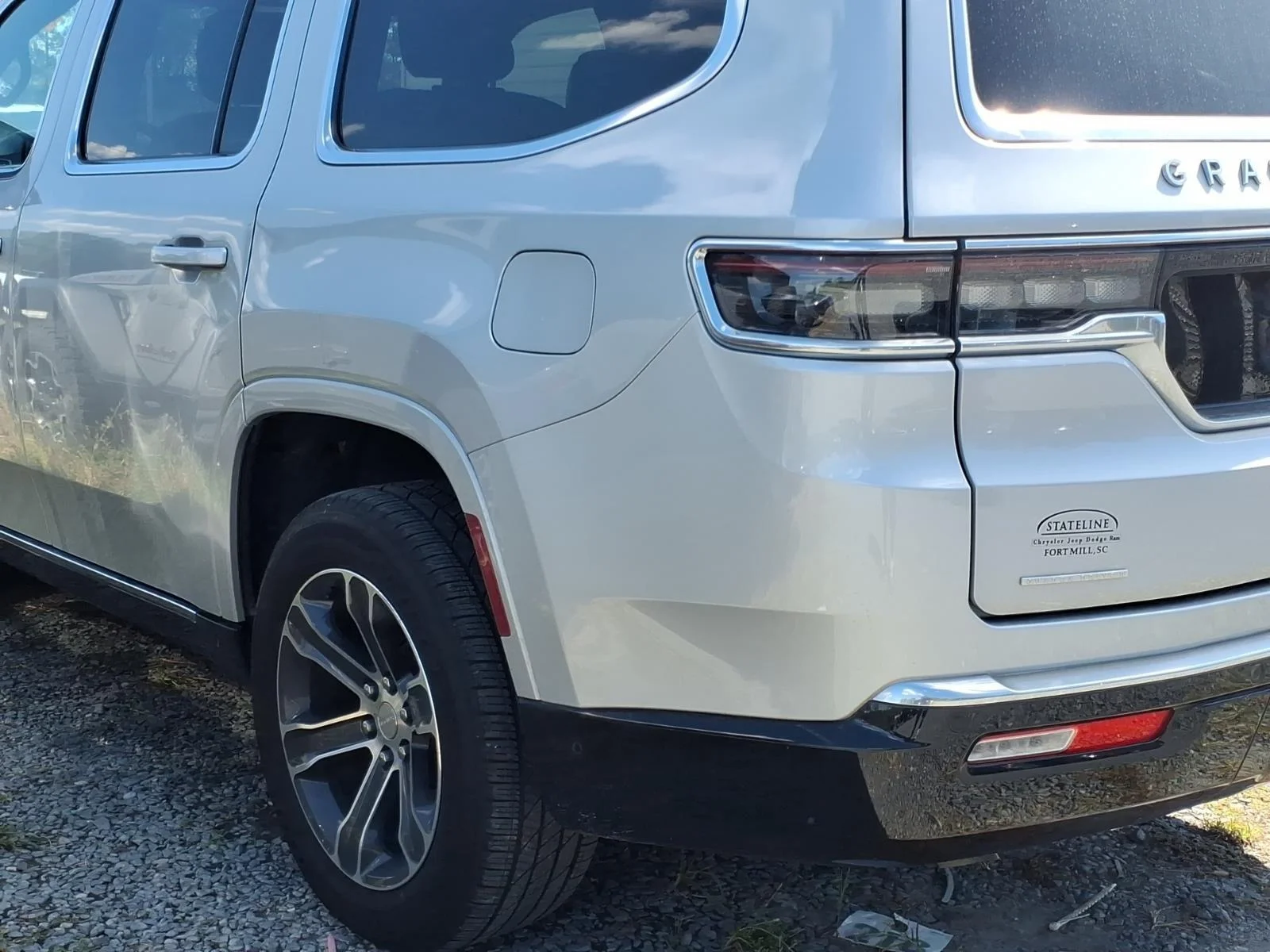 Used 2022 Silver Zynith Jeep Series I image 14