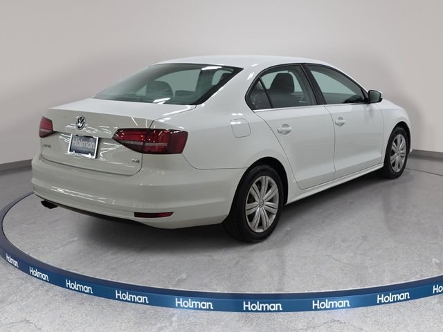 Used 2017 White Volkswagen 1.4T S image 6