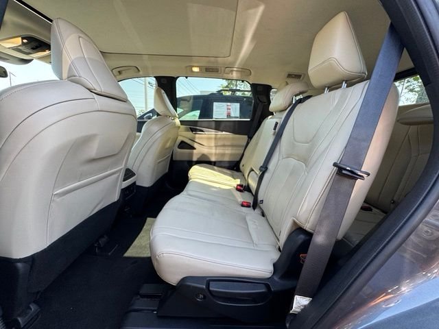 Used 2022 Gray INFINITI LUXE image 34