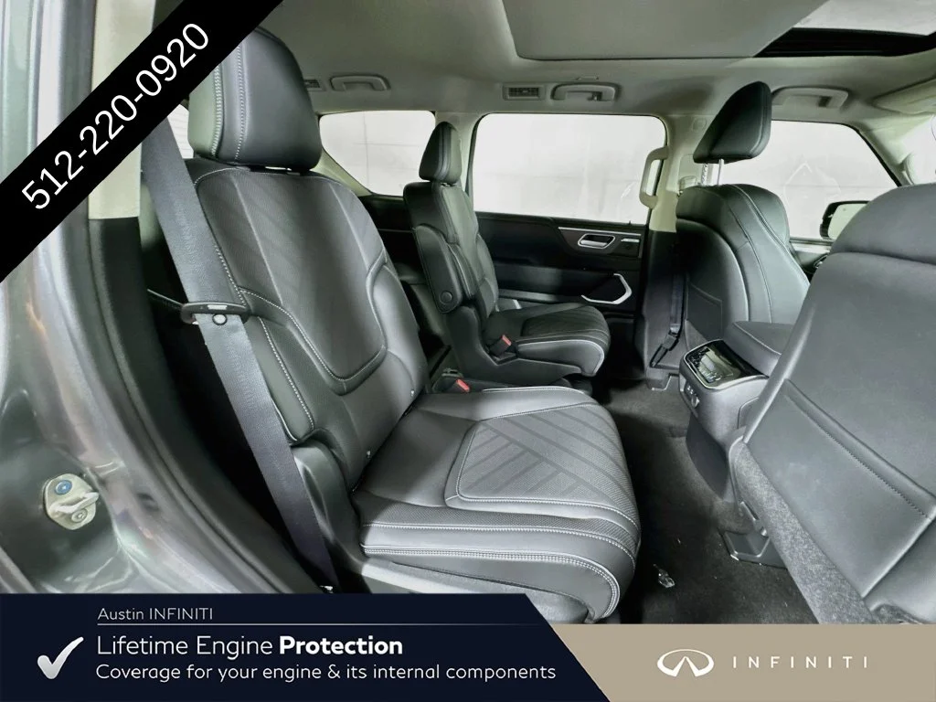 New 2027 Silver INFINITI LUXE image 37