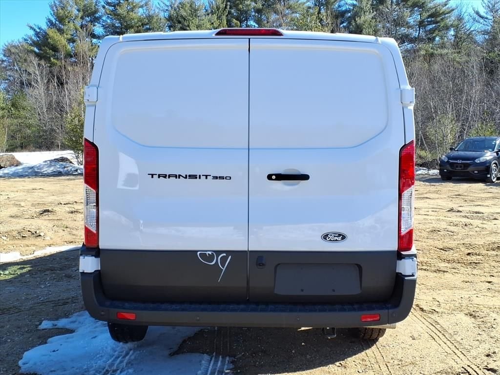 New 2026 Oxford White Ford Cargo Van image 6